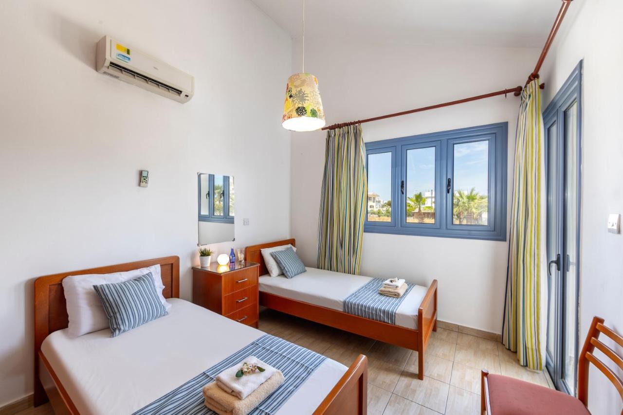 Villa Nora โปรทาราส ภายนอก รูปภาพ