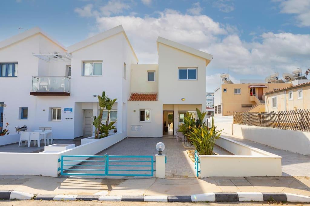 Villa Nora โปรทาราส ภายนอก รูปภาพ