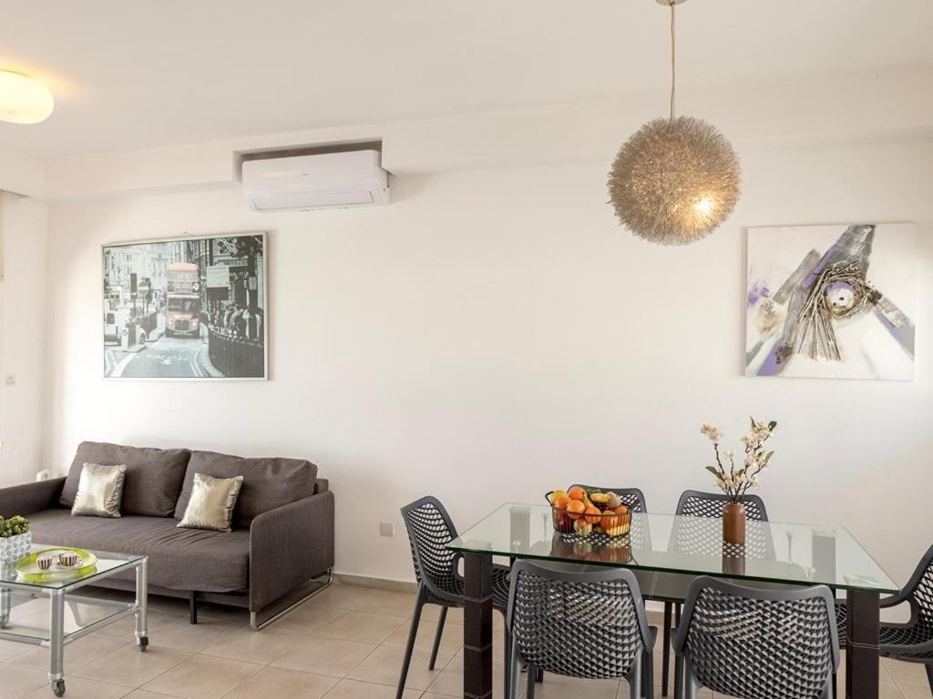 Villa Nora โปรทาราส ภายนอก รูปภาพ